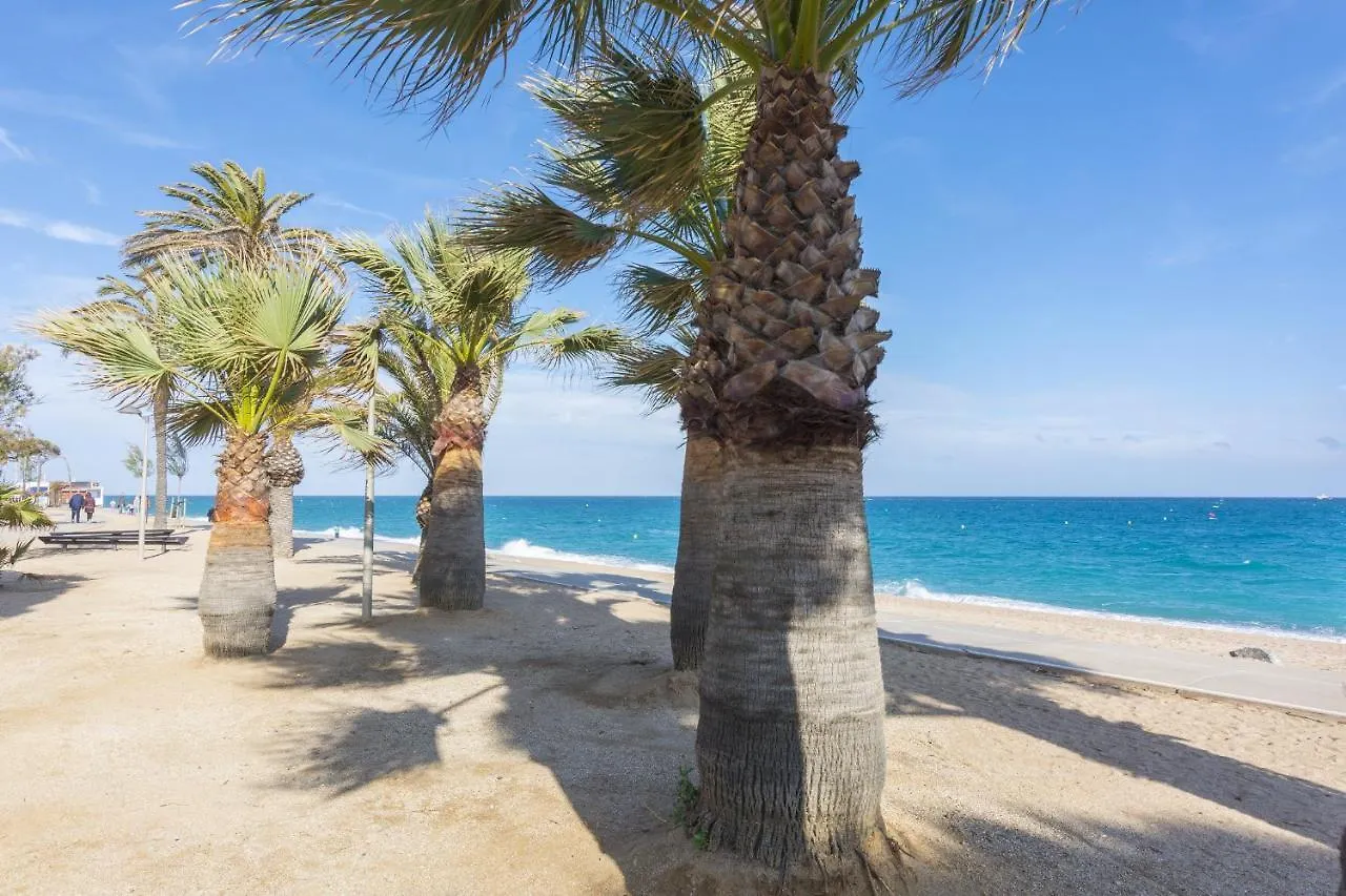 Homeholidaysrentals Milos - Costa Barcelona Pineda de Mar Spain